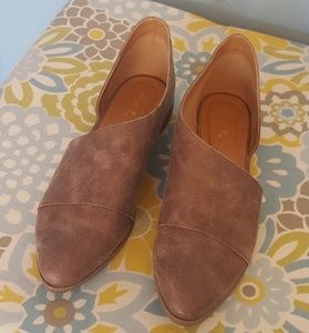 Trendy Side Cutout Flats 10